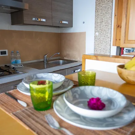 Bloom And Wood - A Zen Retreat At Emily Holiday home *