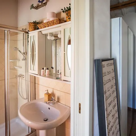 Bloom And Wood - A Zen Retreat At Emily Holiday home *