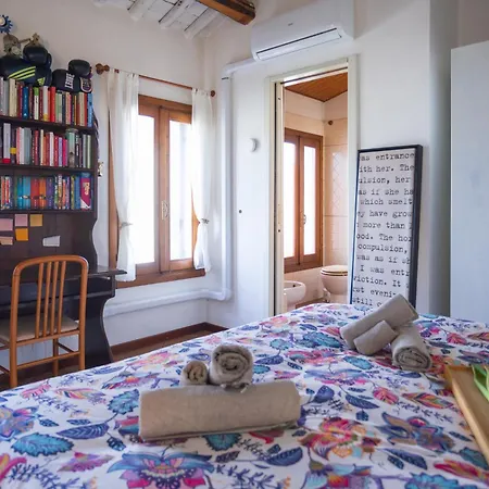 Bloom And Wood - A Zen Retreat At Emily Padova